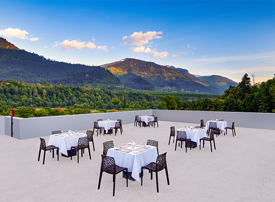 best food in manali