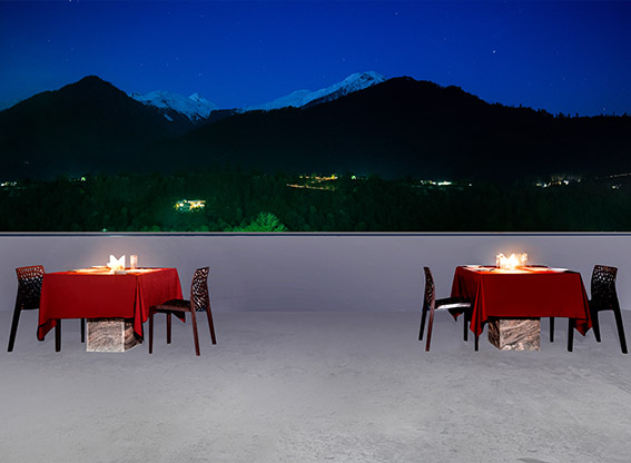 best food places in manali